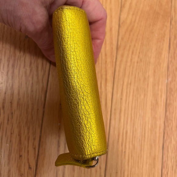 Balenciaga Gold Leather Trifold Wallet - Picture 13 of 15